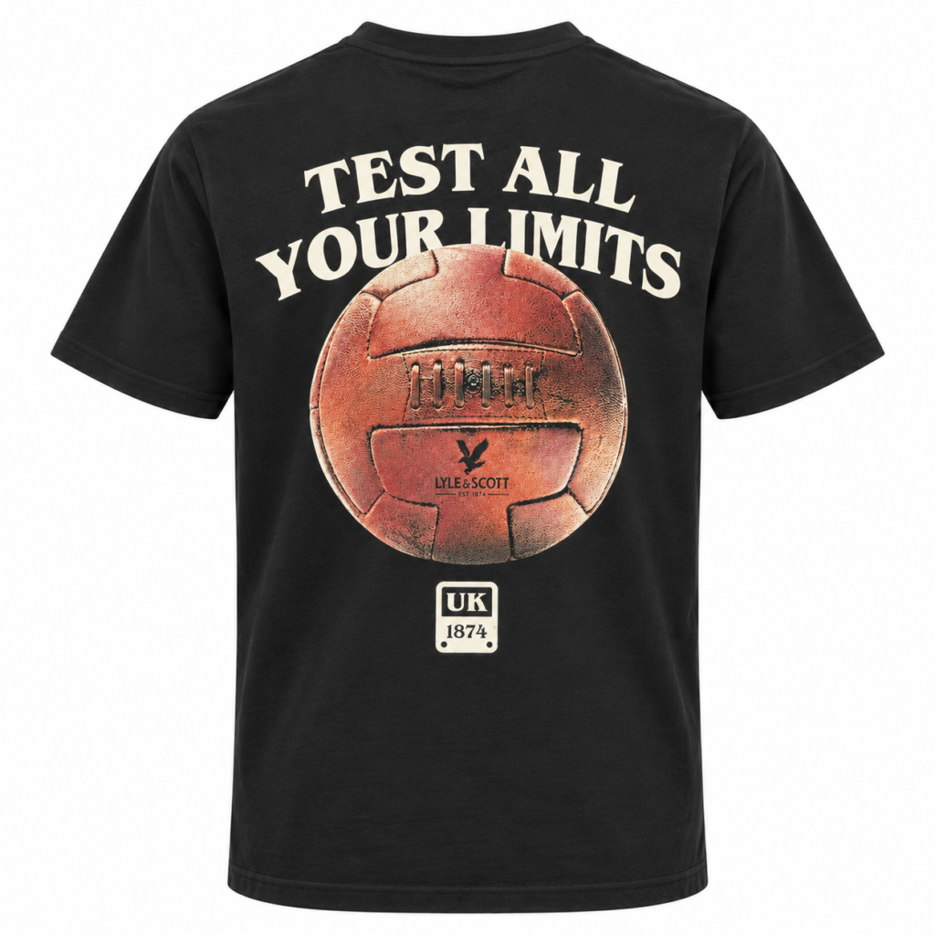 T-shirt uomo Lyle & Scott nera Test All Your Limits – Capsule Stadio